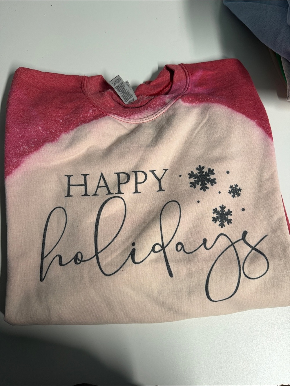Happy Holidays Pink & Red Holiday Sweatshirt - Unbranded